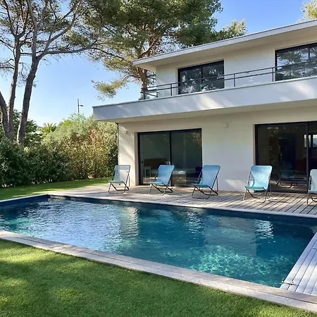 Apartment Avenue Des Palmiers - Maeva - Climatisee Avec Piscine 5 Pieces 8 Personnes - Exclusive Mae-0343