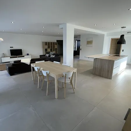Avenue Des Palmiers - Maeva - Climatisee Avec Piscine 5 Pieces 8 Personnes - Exclusive Mae-0343 *