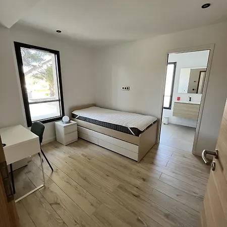 Avenue Des Palmiers - Maeva - Climatisee Avec Piscine 5 Pieces 8 Personnes - Exclusive Mae-0343 Apartment *