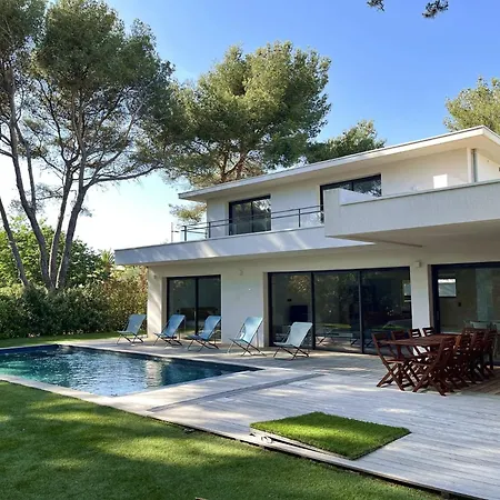 Apartment Avenue Des Palmiers - Maeva - Climatisee Avec Piscine 5 Pieces 8 Personnes - Exclusive Mae-0343 *